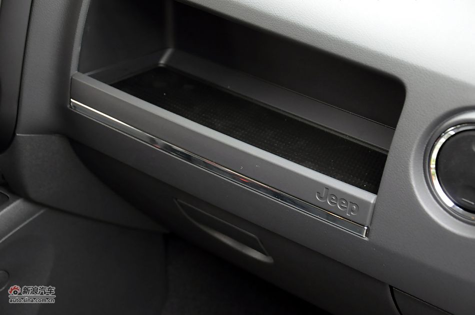 2011款自由客实拍