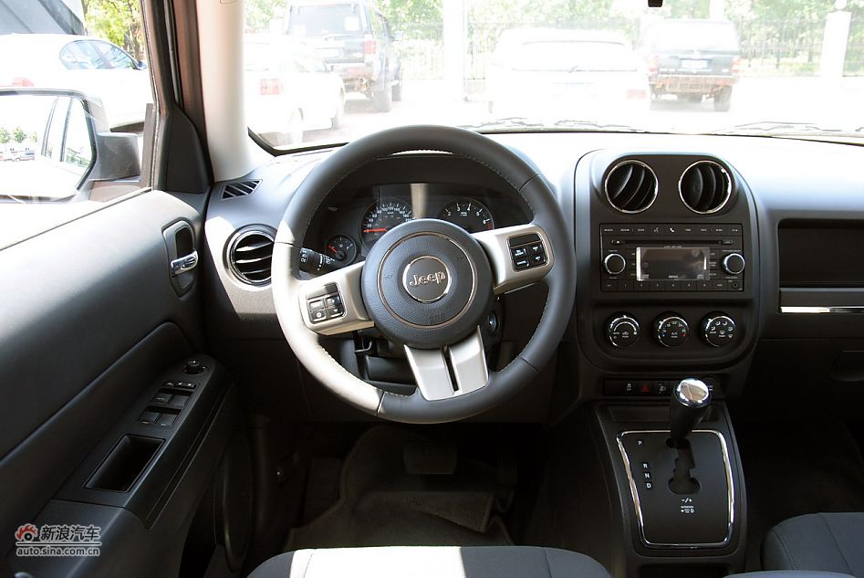 2011款Jeep自由客