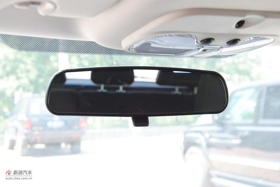 2011款Jeep自由客