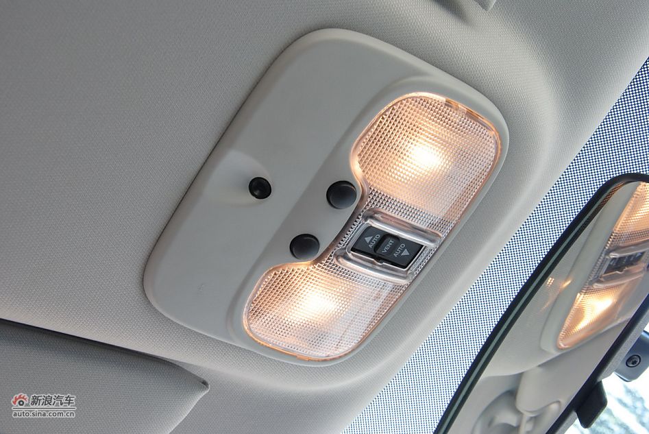 2011款Jeep自由客