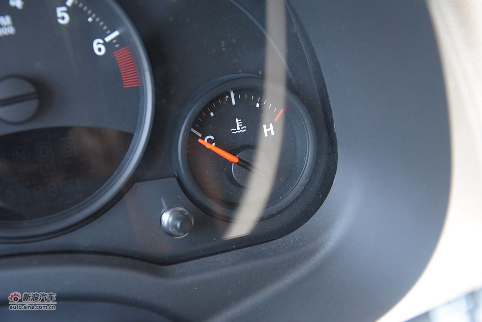 2011款Jeep自由客