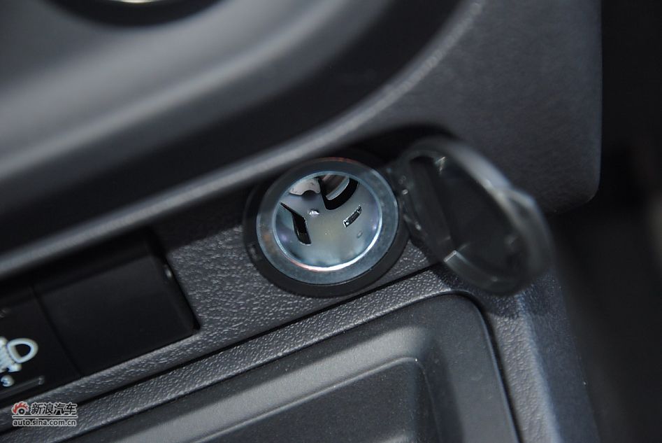 2011款Jeep自由客