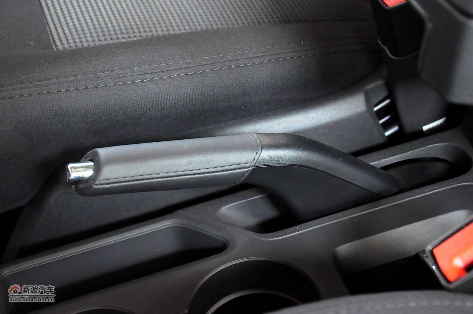 2011款自由客实拍