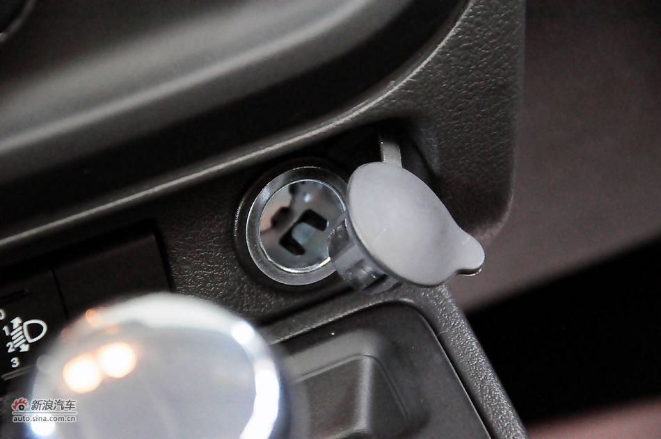 2011款自由客实拍