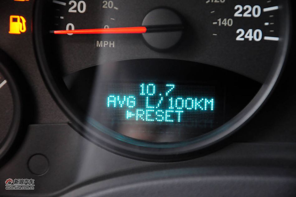 2011款自由客实拍