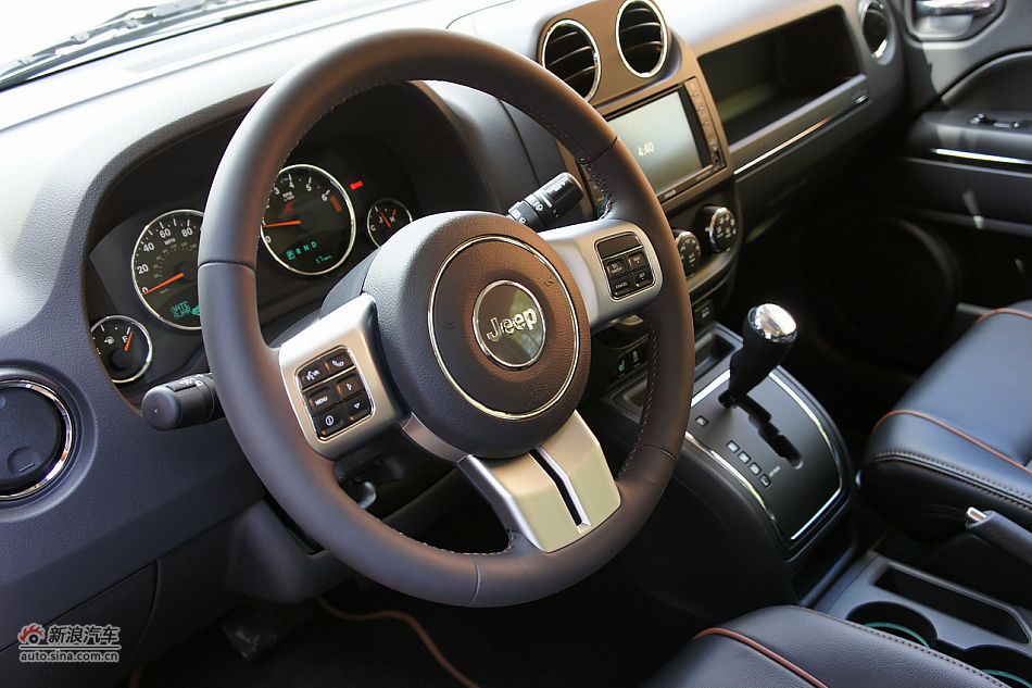 2011款Patriot自由客70周年限量版