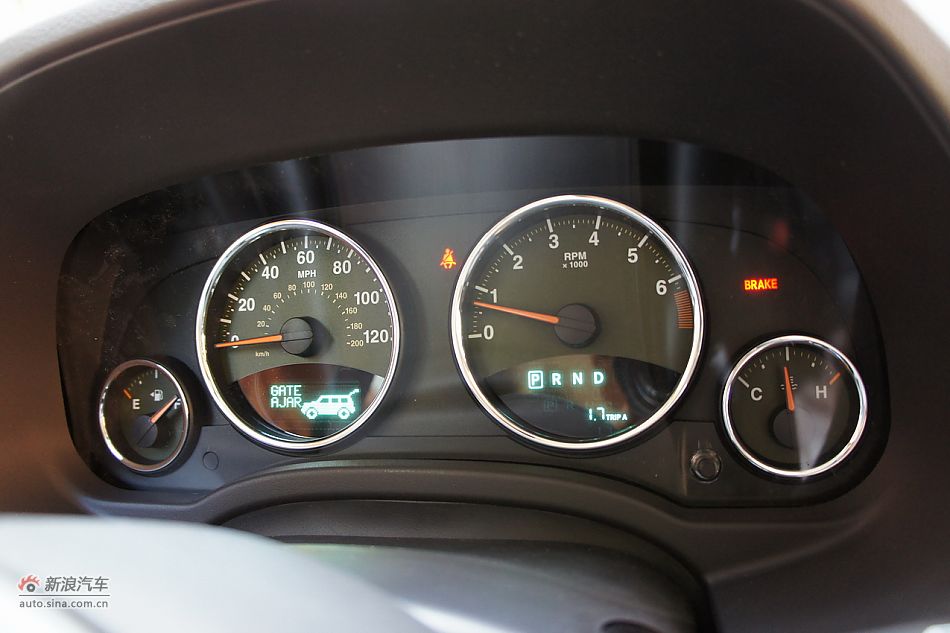 2011款Patriot自由客70周年限量版