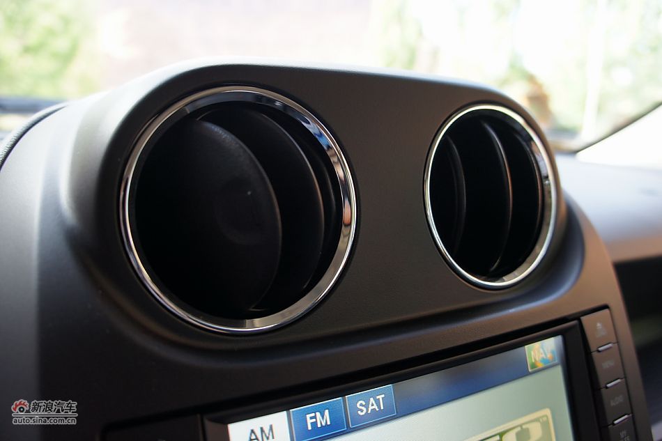 2011款Patriot自由客70周年限量版