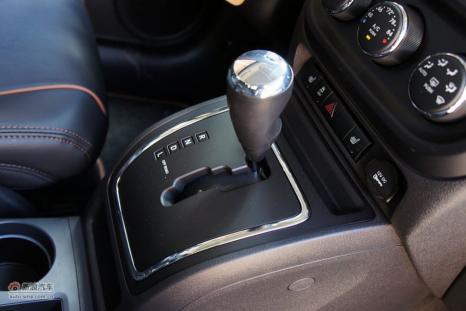 2011款Patriot自由客70周年限量版