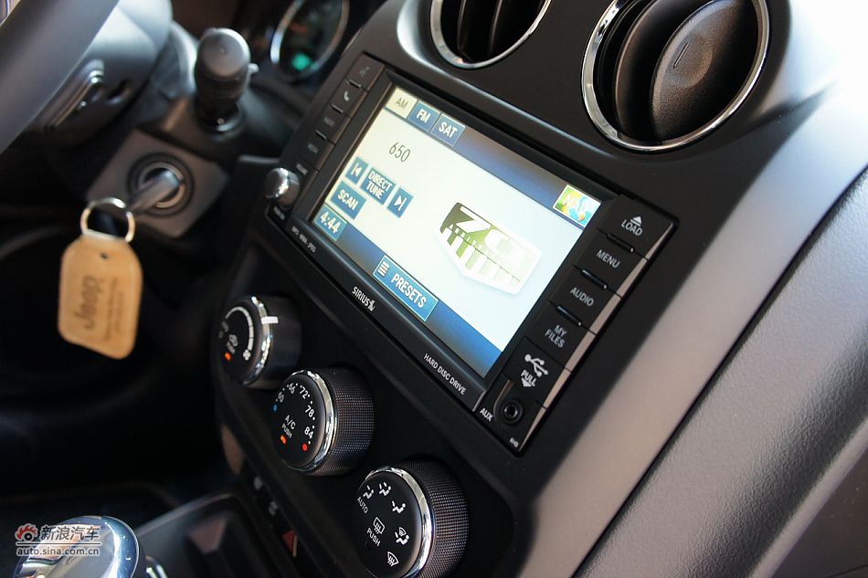 2011款Patriot自由客70周年限量版