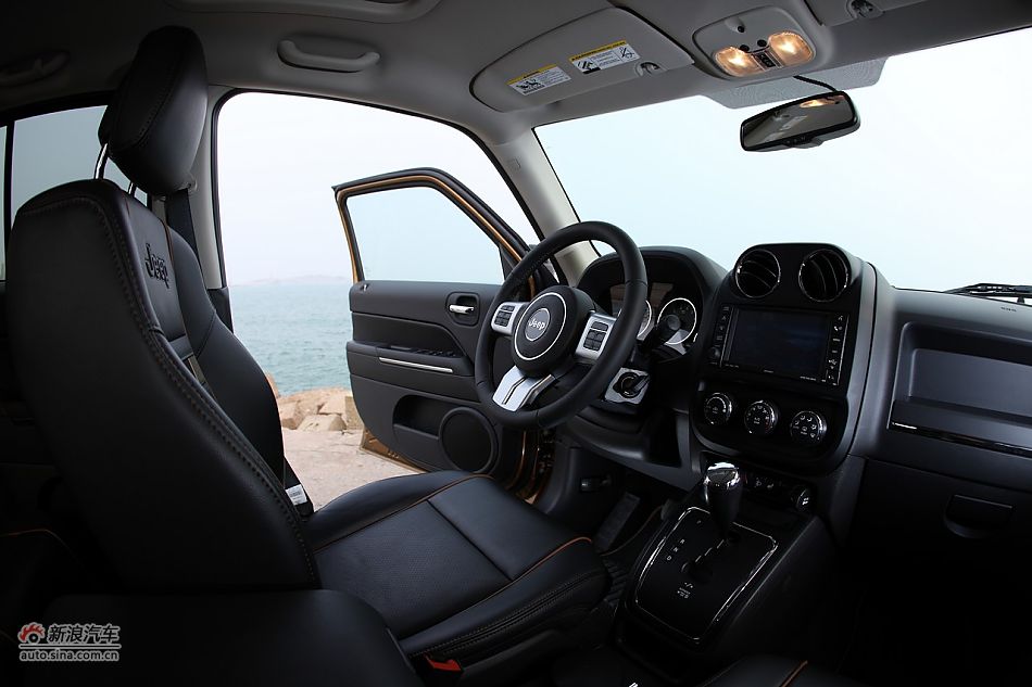 2011款Jeep自由客