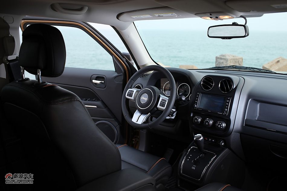 2011款Jeep自由客