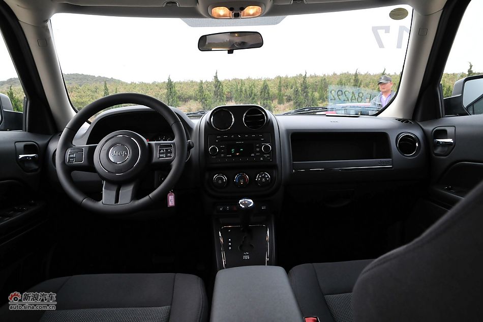 2011款Jeep自由客