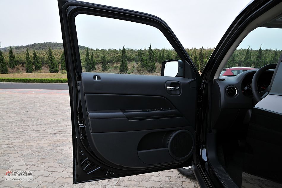 2011款Jeep自由客