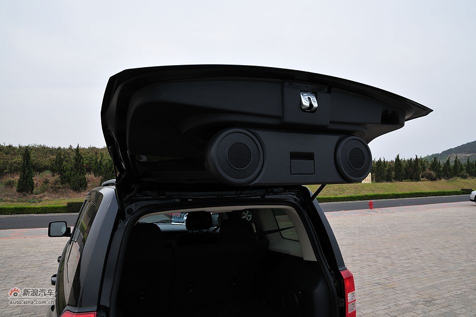 2011款Jeep自由客