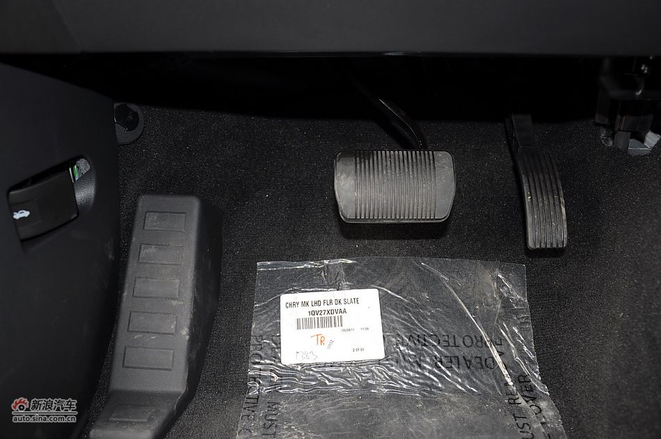 2011款自由客实拍