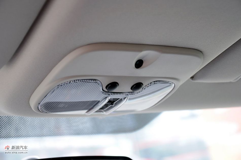 2011款自由客实拍