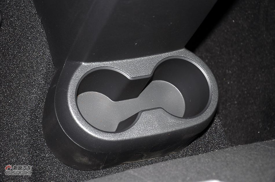 2011款自由客实拍