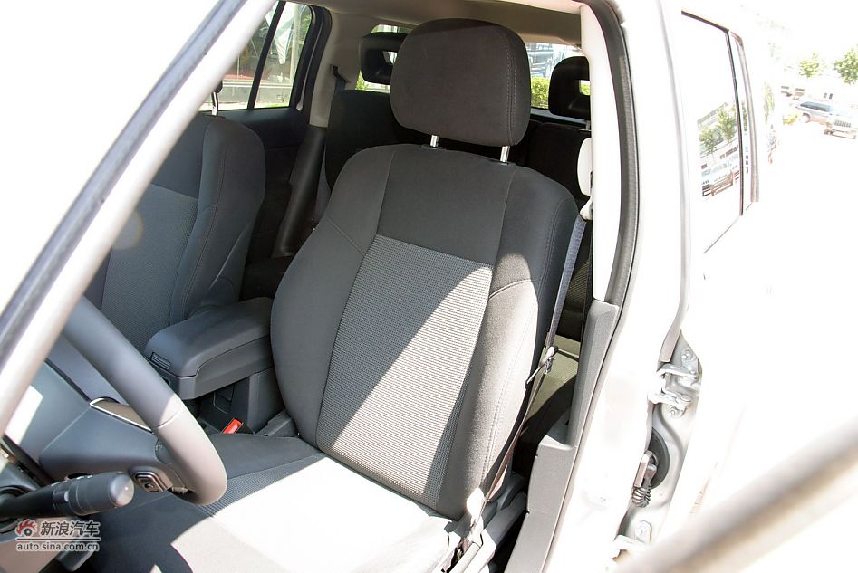 2011款Jeep自由客