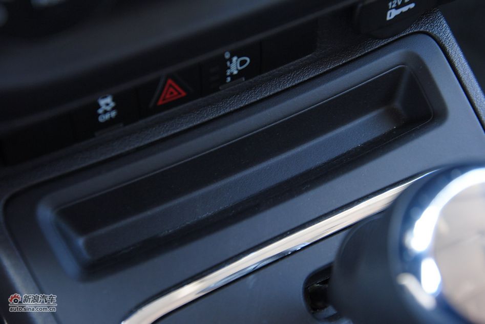 2011款Jeep自由客