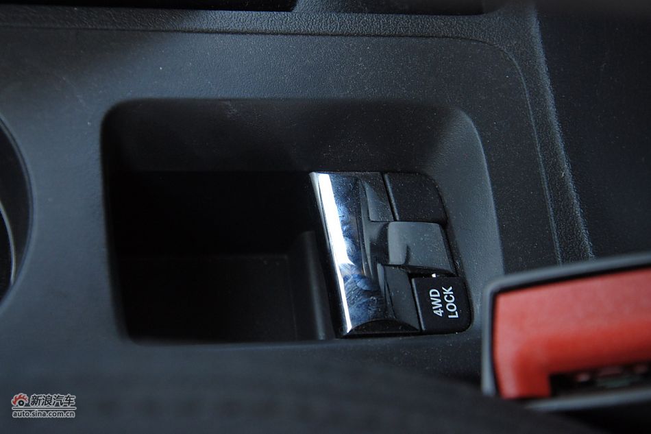 2011款Jeep自由客