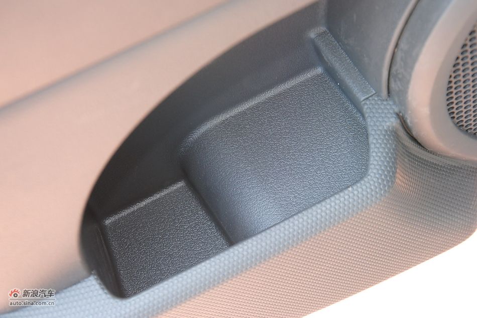 2011款Jeep自由客