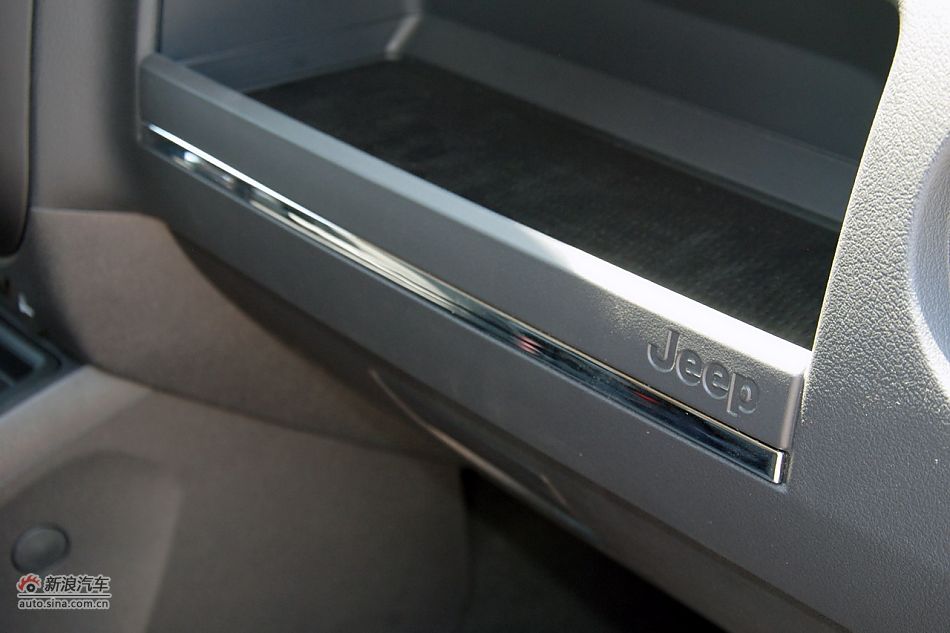 2011款Jeep自由客