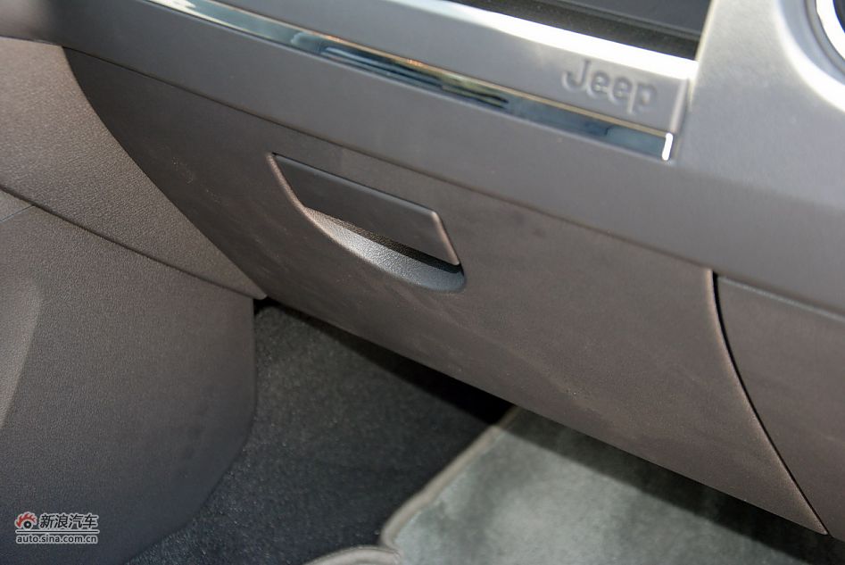 2011款Jeep自由客