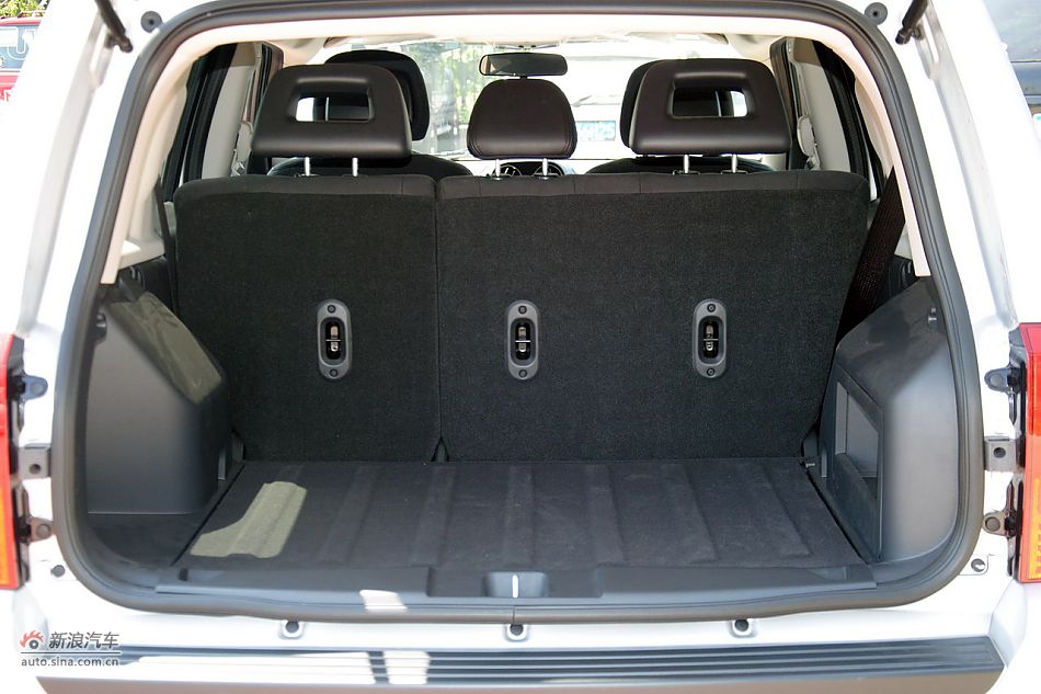 2011款Jeep自由客