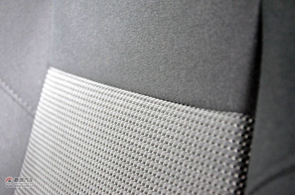 2011款自由客实拍