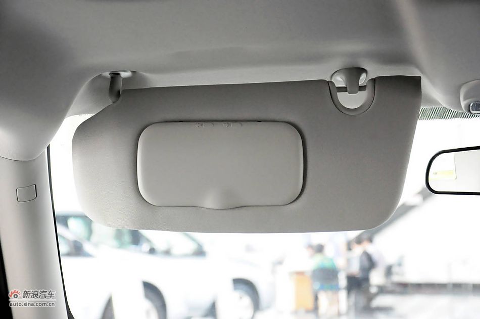 2011款自由客实拍