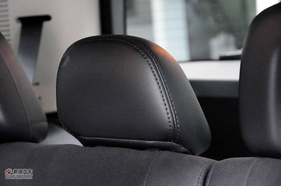 2011款自由客实拍