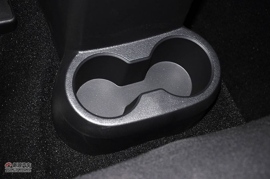 2011款自由客实拍