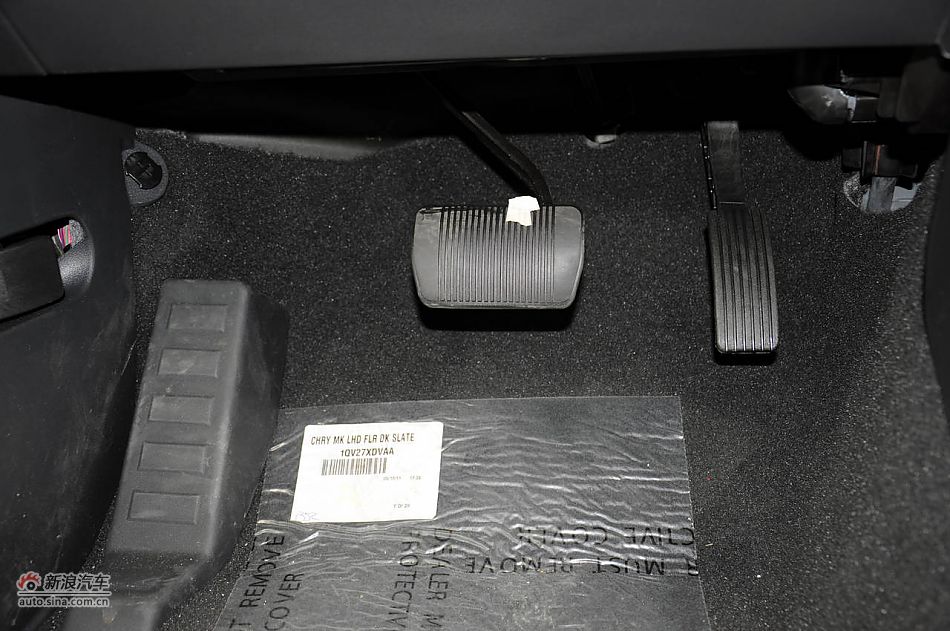 2011款自由客实拍