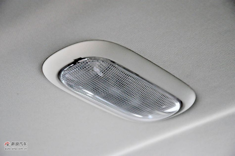 2011款自由客实拍