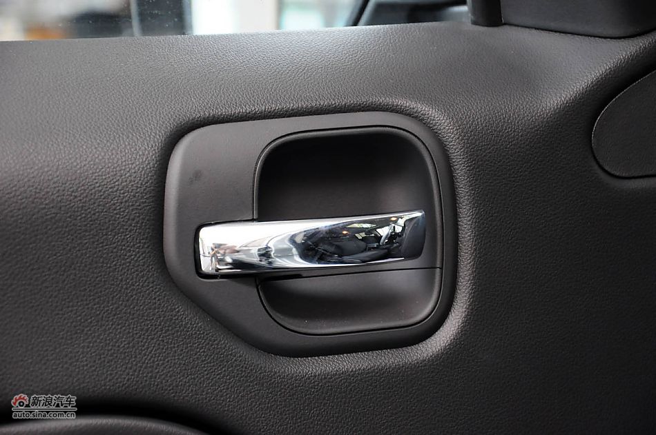 2011款自由客实拍