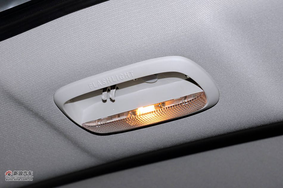 2011款自由客实拍