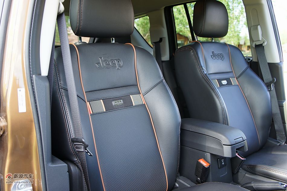 2011款Patriot自由客70周年限量版