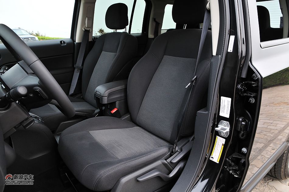 2011款Jeep自由客