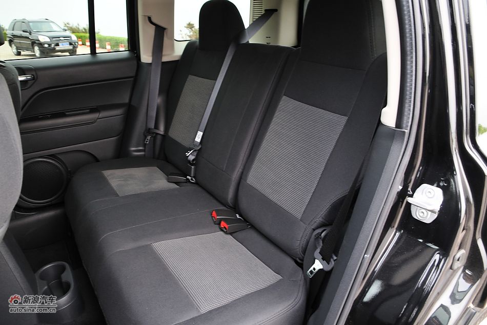 2011款Jeep自由客