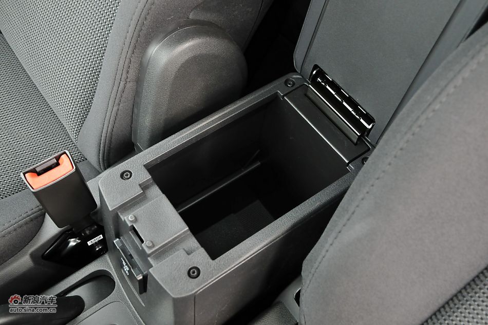 2011款Jeep自由客