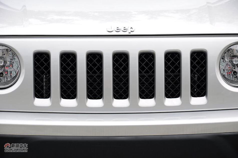 2011款自由客实拍