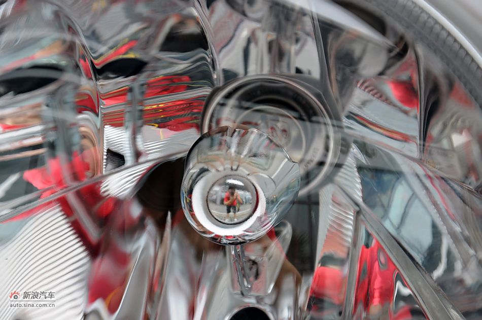 2011款自由客实拍