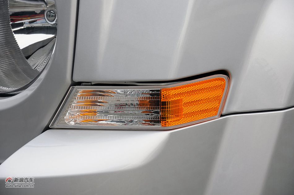 2011款自由客实拍