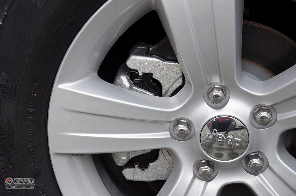 2011款自由客实拍