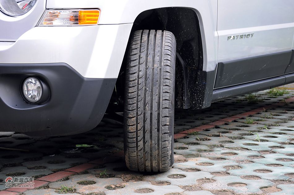 2011款自由客实拍