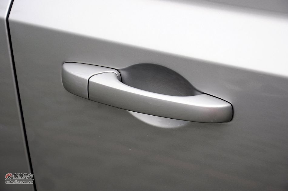 2011款自由客实拍