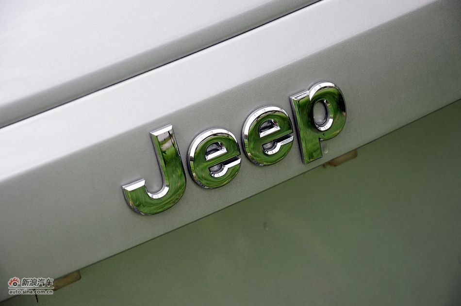 2011款自由客实拍