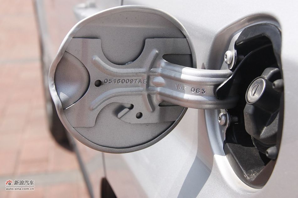 2011款Jeep自由客