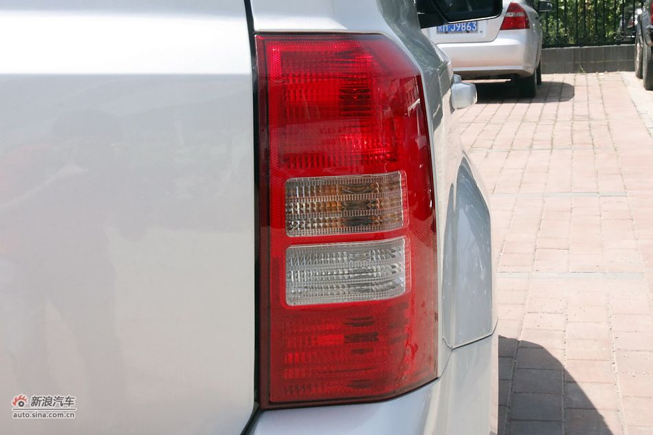 2011款Jeep自由客